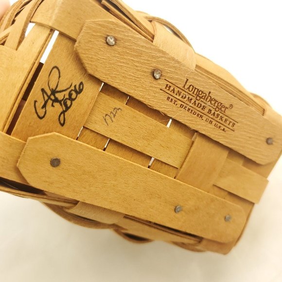 Longaberger Brown Single Handle Handwoven 2006 Hostess Appreciation Basket - Picture 4 of 11